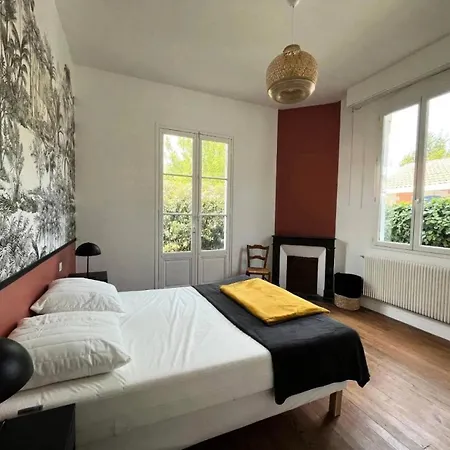 401-arcachon - Maison Familiale De Charme Avec Jardin, A Deux Pas De La De Joigny Mae-8871